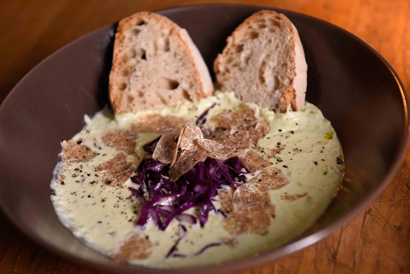 SWEET GORGONZOLA WITH SUMMER TRUFFLE CREAM - Image 4